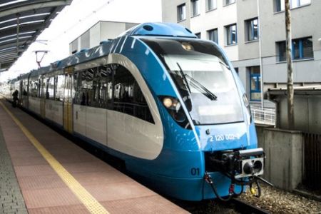 Trwają konsultacje projektu Regionalny Plan Transportowy